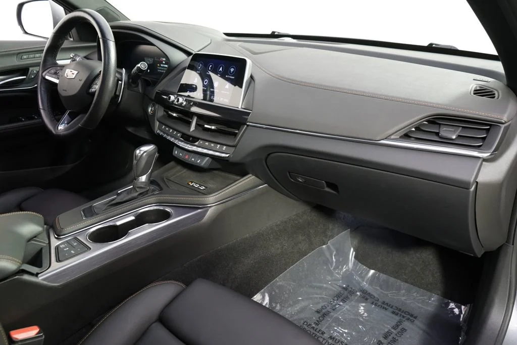 Used 2023 Argent Silver Metallic Cadillac Sport image 15
