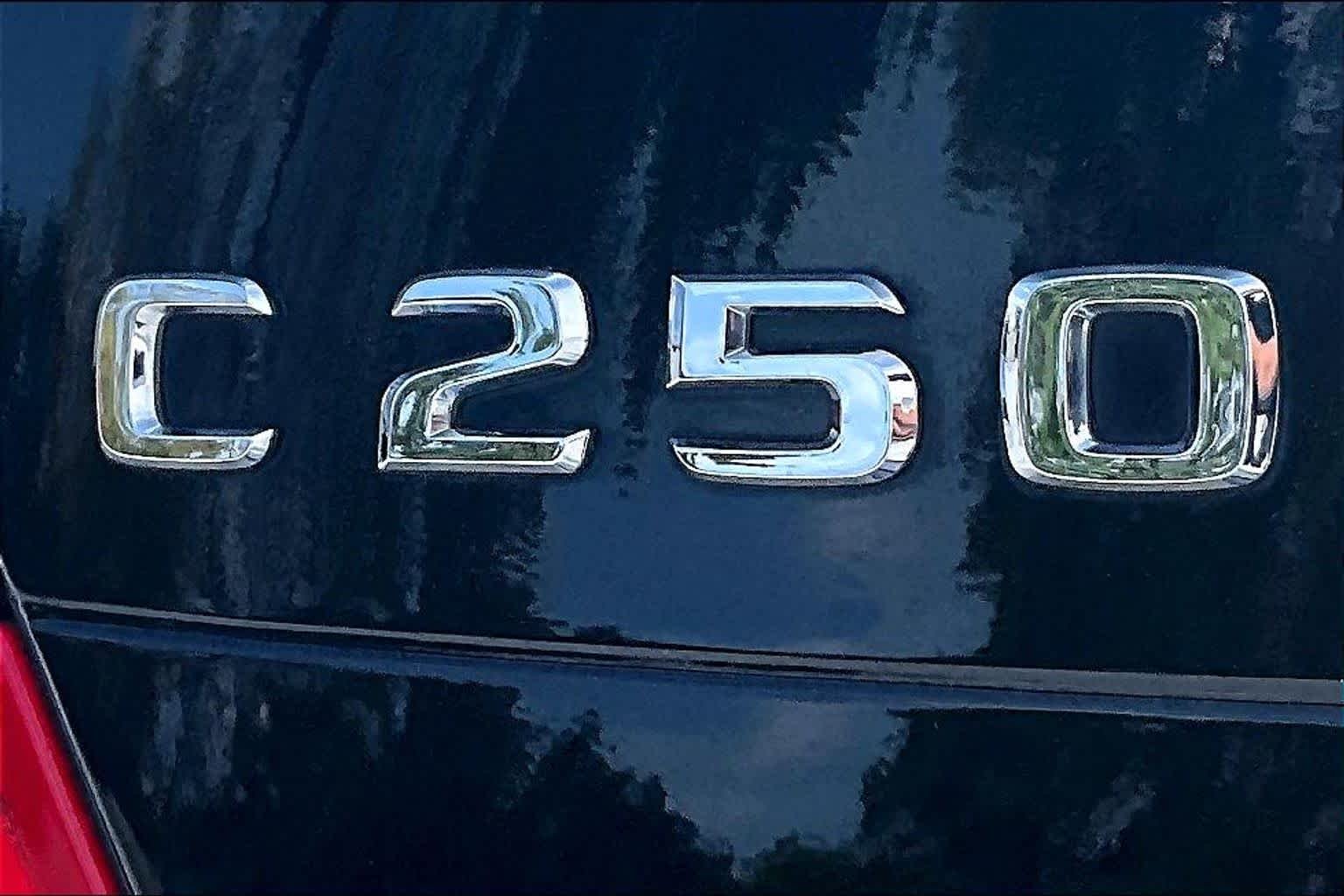Used 2014 Obsidian Black Metallic Mercedes-Benz C 250 Sport image 28