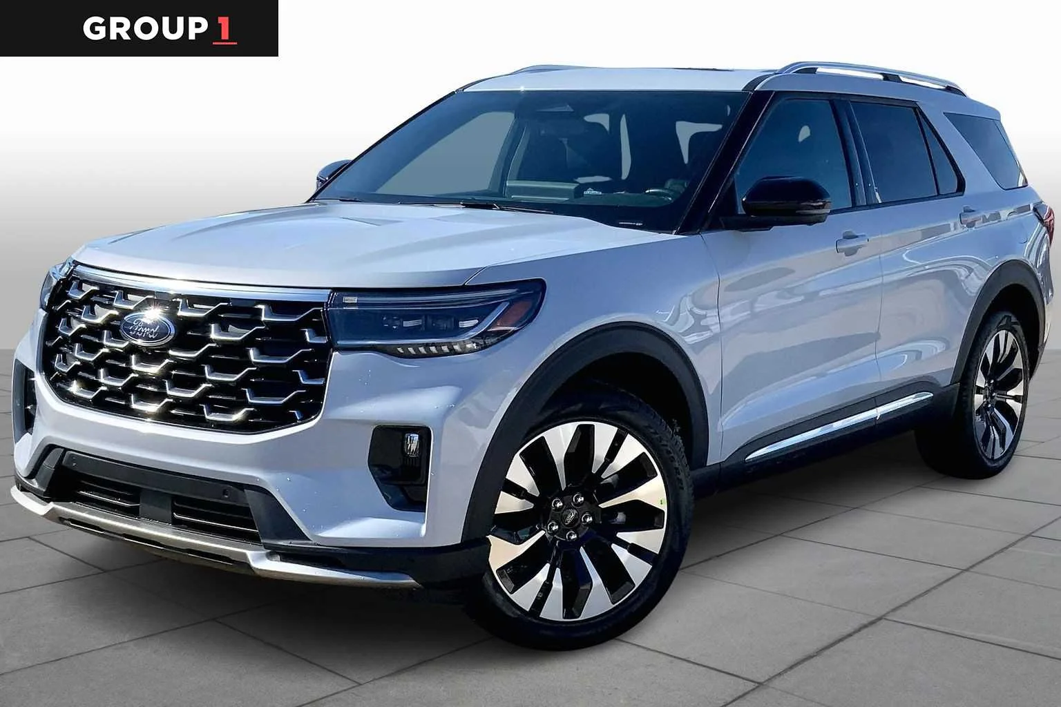 2025 Ford Explorer Platinum 4WD (PL535)'s photo