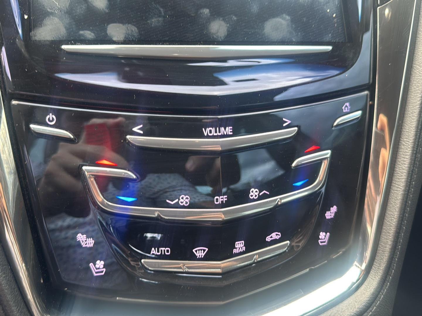 Used 2019 Black Raven Cadillac Luxury AWD image 9