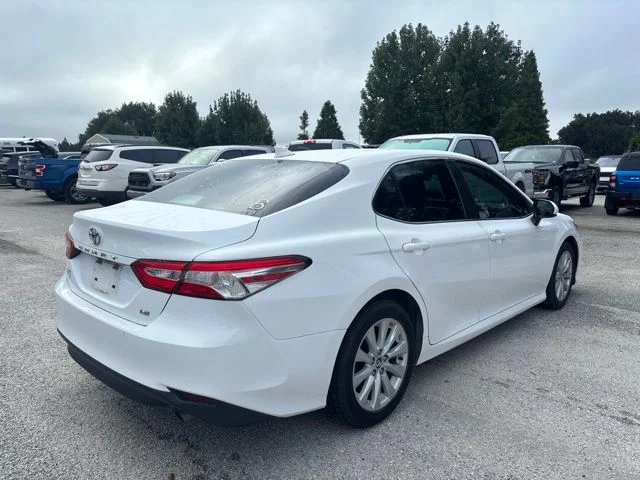 Used 2020 White Toyota LE image 5