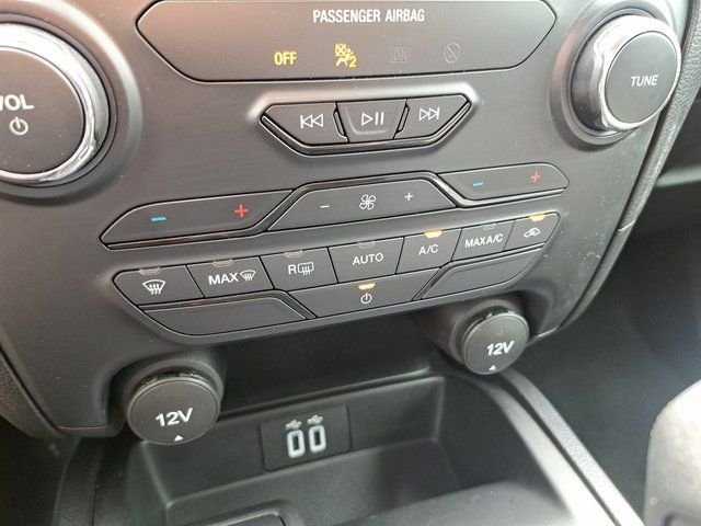 Used 2023 Gray Ford XLT image 19