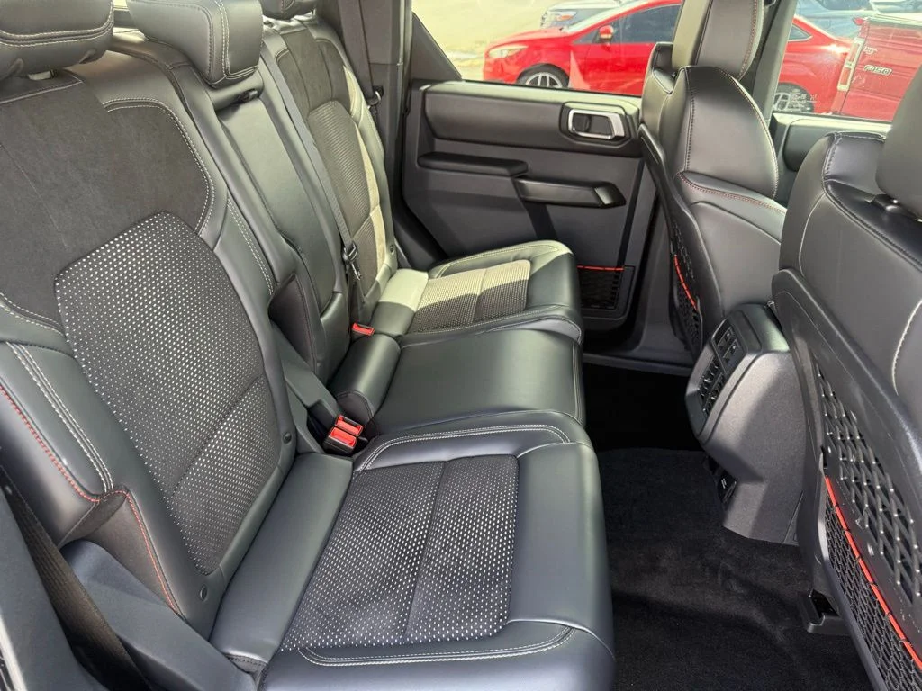 2025 Ford Bronco 4-Door Raptor - Photo 55