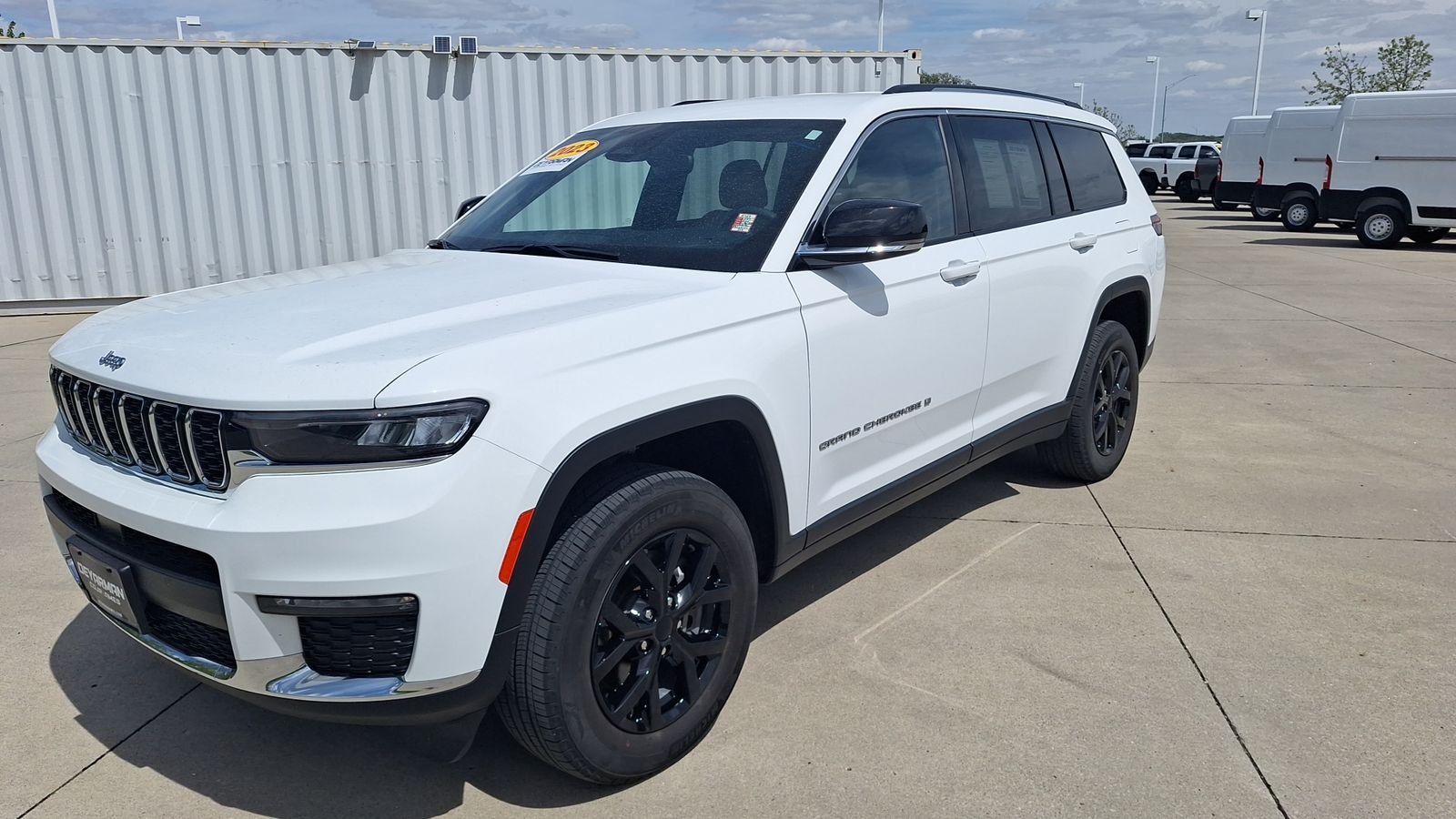Certified Used 2023 White Jeep Limited image 8