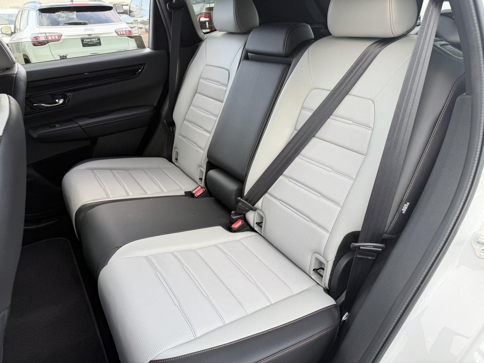 Used 2026 Platinum White Pearl Honda Sport Touring image 19