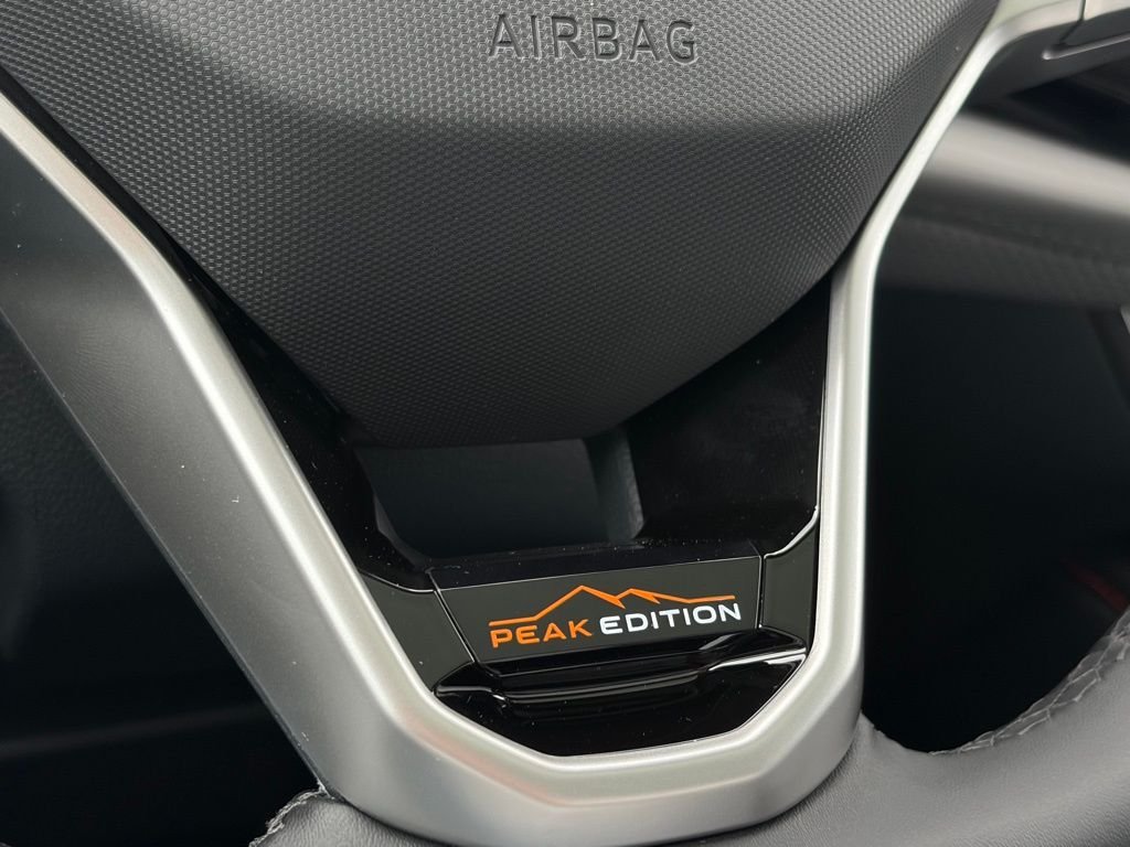 New 2026 Opal White Pearl Volkswagen Peak Edition image 30