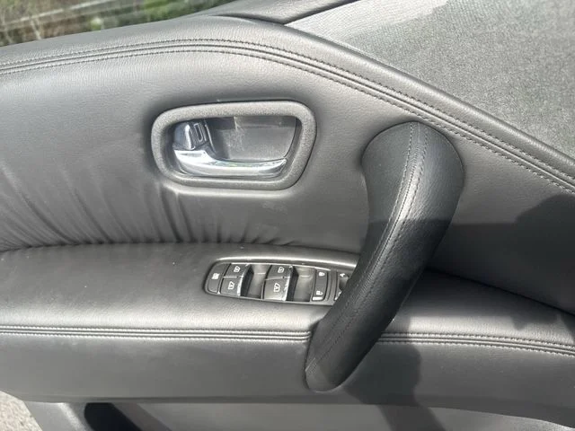 Used 2024 Gray Nissan SV image 30