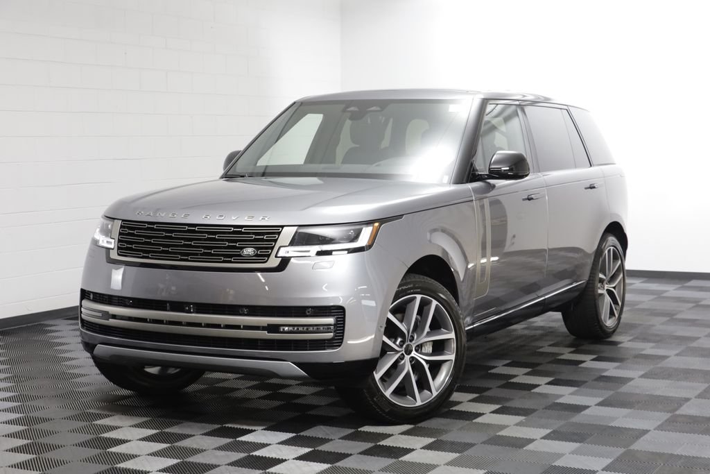 2026 Land Rover Range Rover 3.0 SE LWB 7's photo