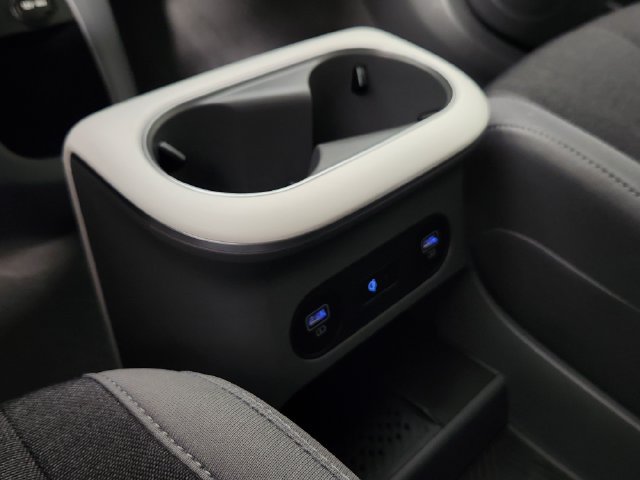 Certified Used 2024 White Hyundai SEL image 29