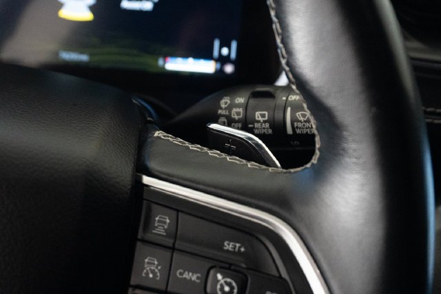 Used 2021 Black Jeep Altitude image 26