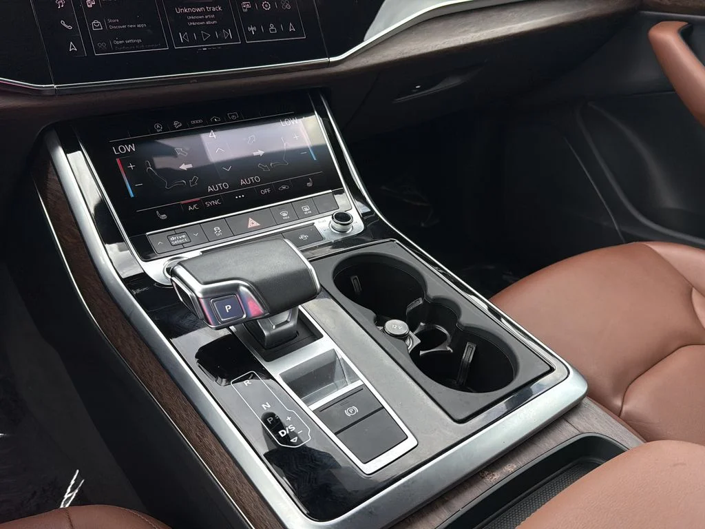 Used 2025 Black Metallic Audi 55 Premium image 12