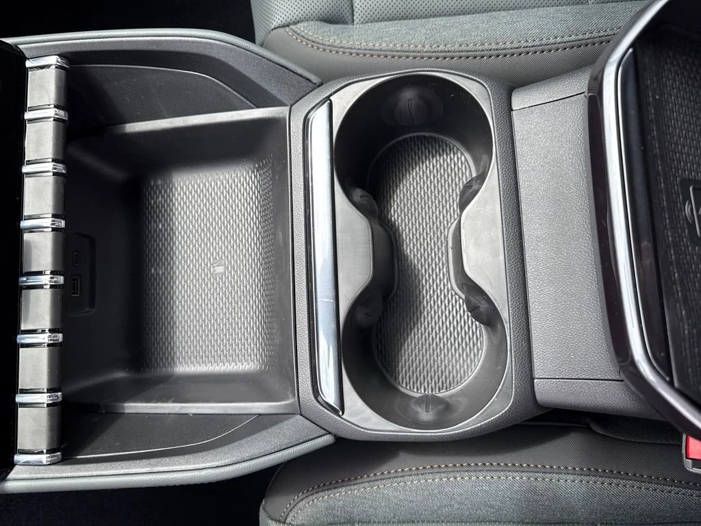 2026 GMC Terrain AT4 - Photo 28