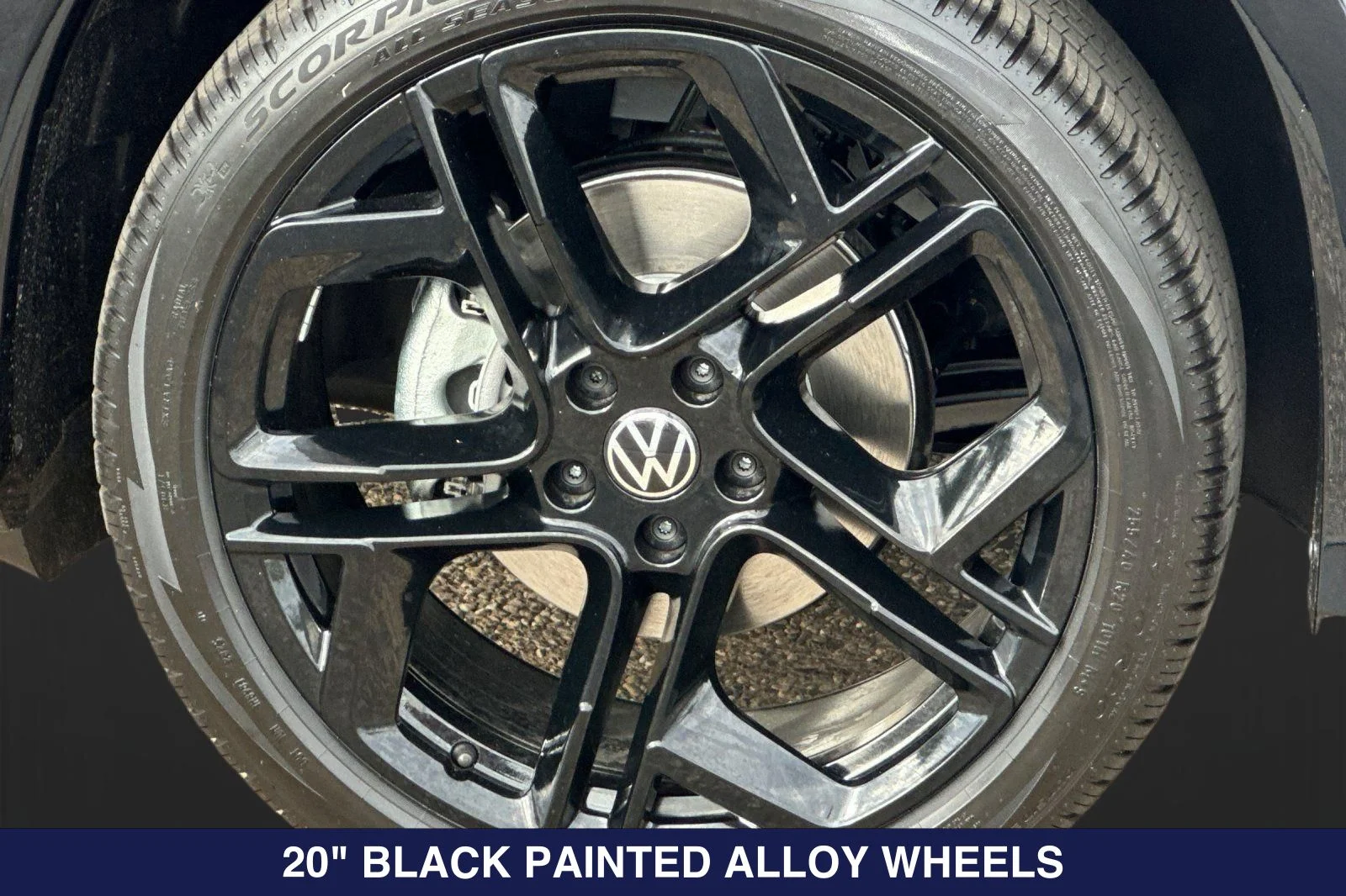 2026 Volkswagen Tiguan SE R-LINE BLACK - Photo 25