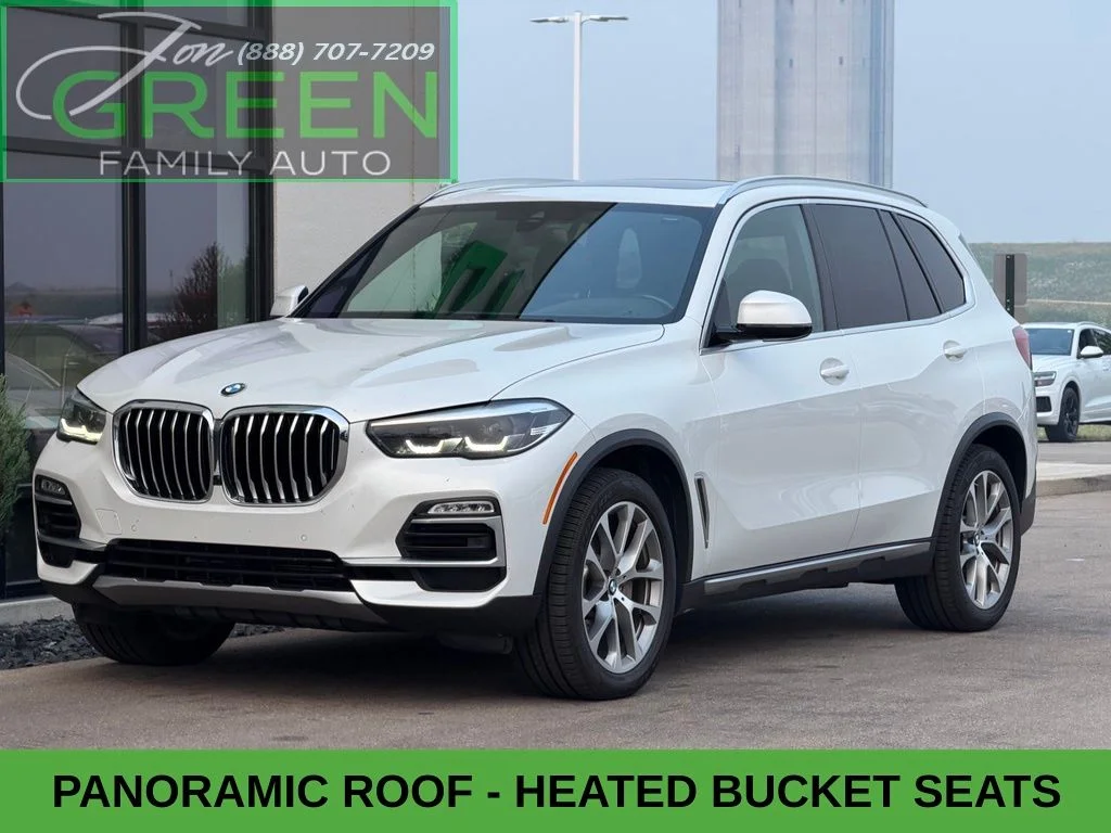 Used 2019 White BMW xDrive40i image 1