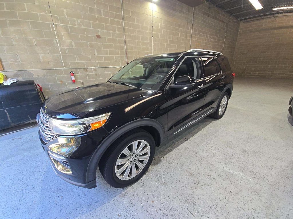 Used 2021 Black Ford Limited image 2