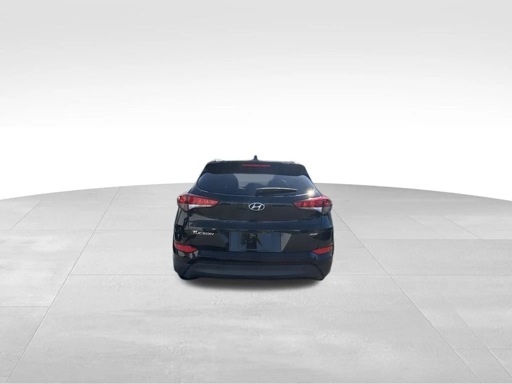 Used 2018 Black Hyundai SEL image 3