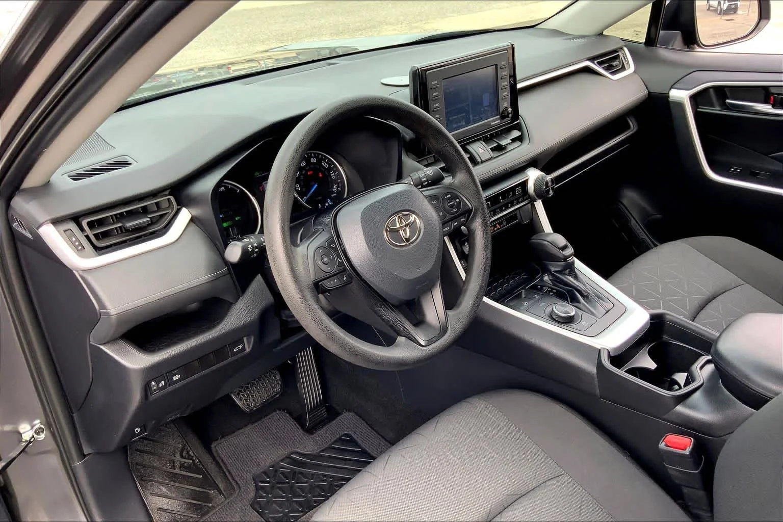 Used 2021 Magnetic Gray Metallic Toyota Hybrid XLE image 17