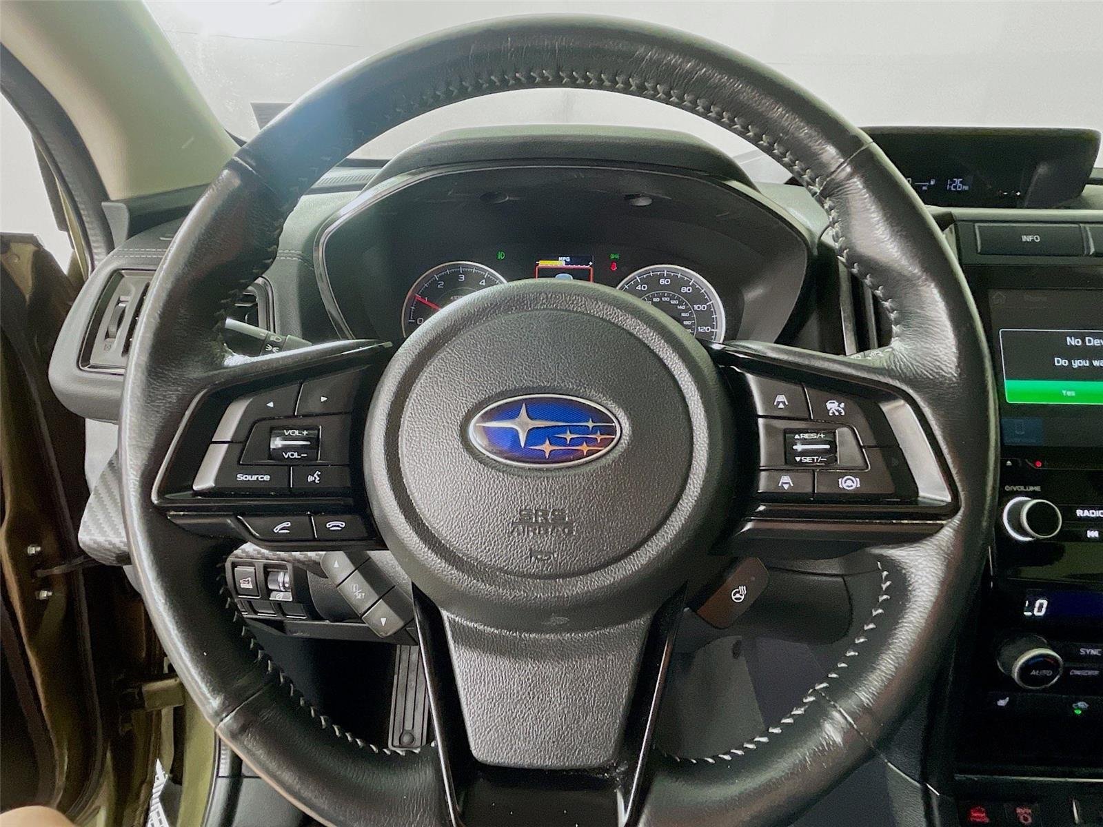 Used 2022 Autumn Green Metallic Subaru Onyx Edition image 15