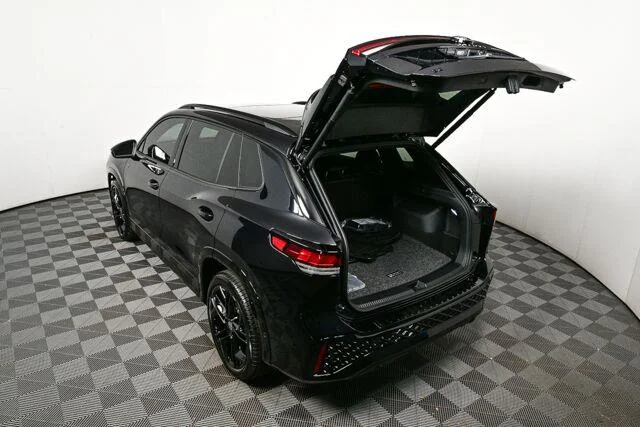 New 2026 Deep Black Pearl Volkswagen SE R-Line Black image 28