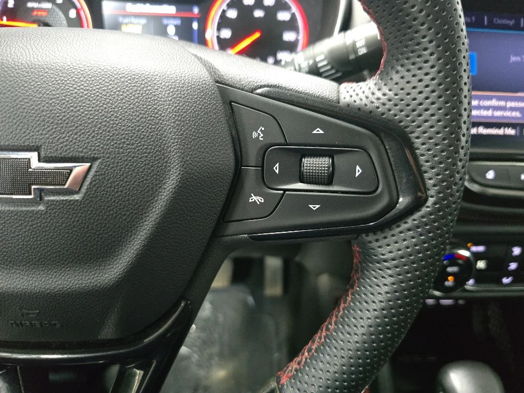 Used 2022 Black Chevrolet RS image 20