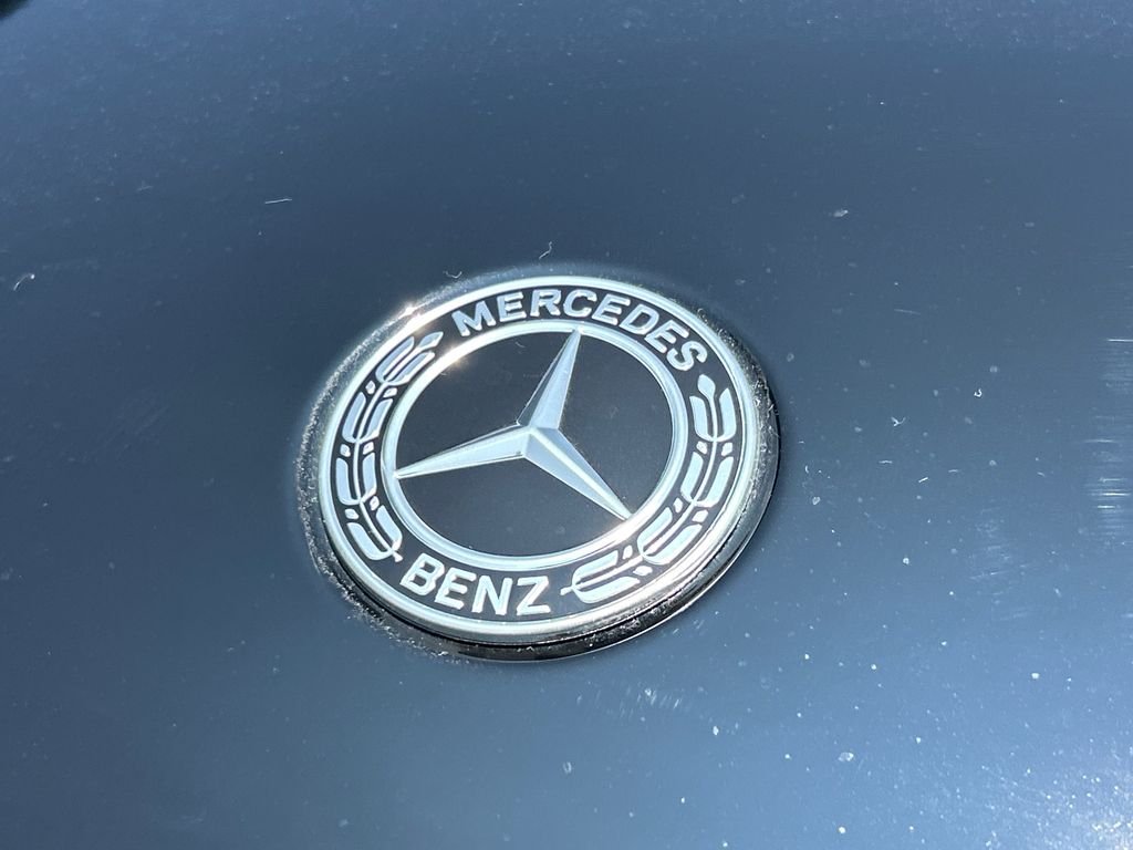 New 2026 Black Mercedes-Benz GLC 300 image 26