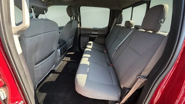 Used 2018 Red Ford XLT image 21