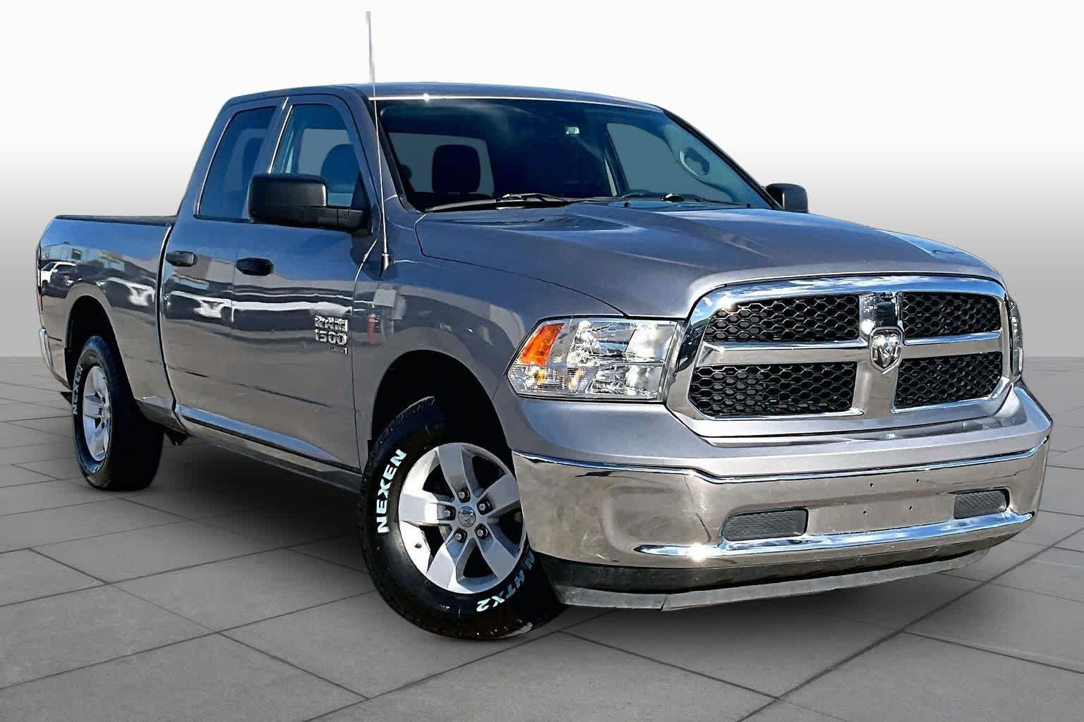 Used 2022 Billet Silver Metallic Clearcoat Ram Tradesman image 3