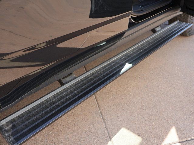 2026 GMC Yukon AT4 - Photo 11