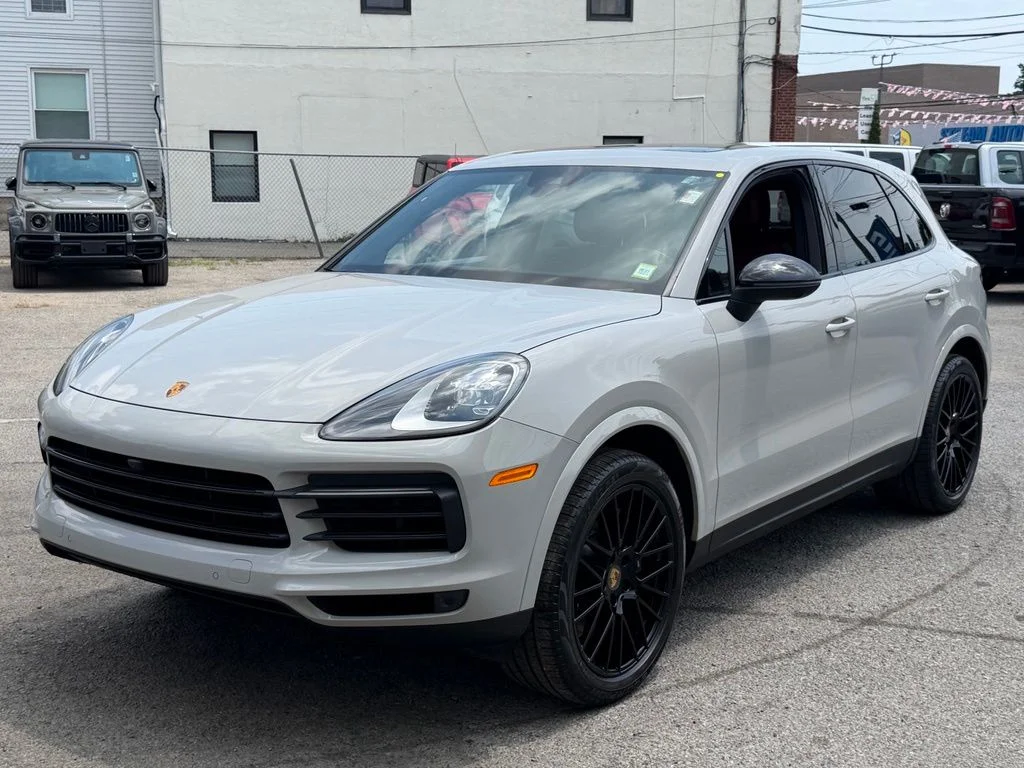 Used 2023 Black Porsche Base image 3