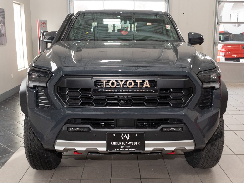 2026 Toyota Tacoma Trailhunter - Photo 8