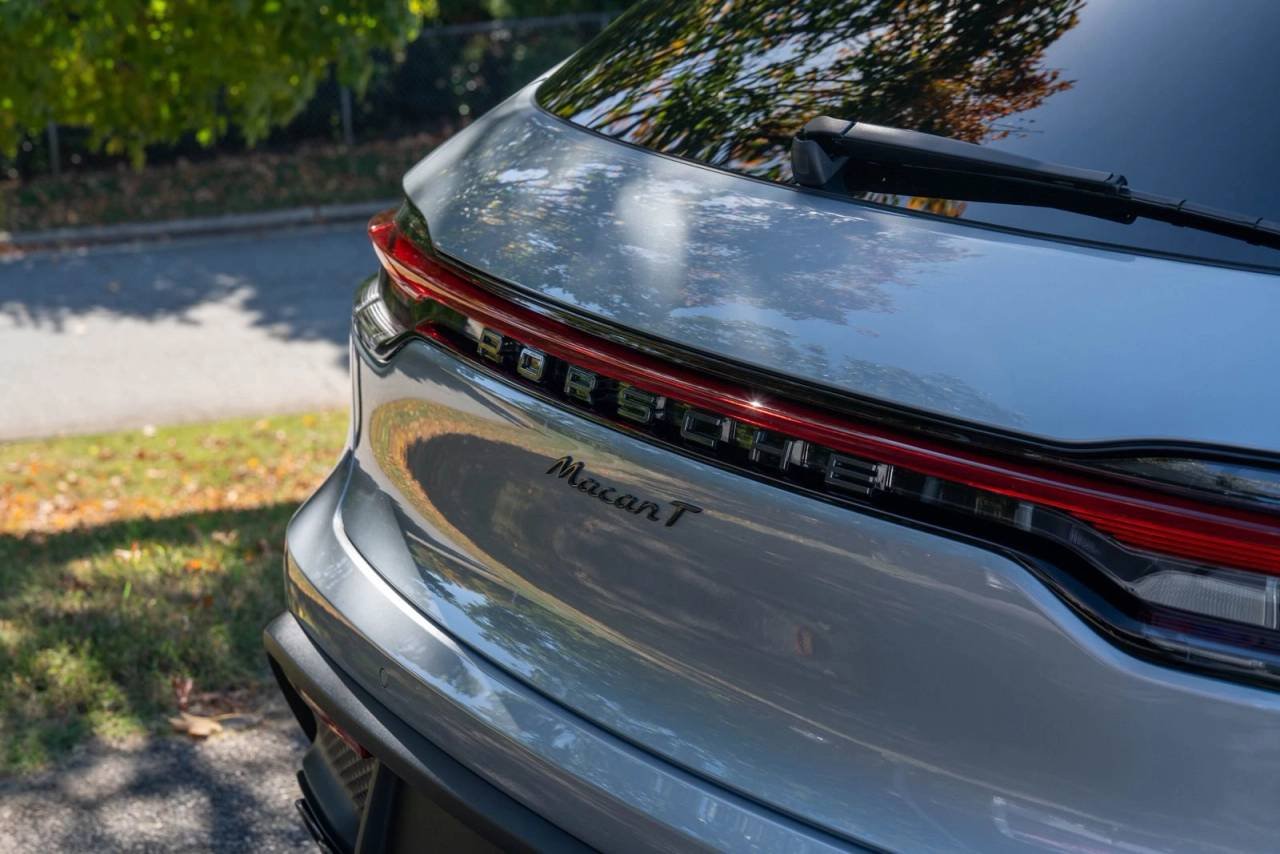 Used 2026  Porsche  image 15