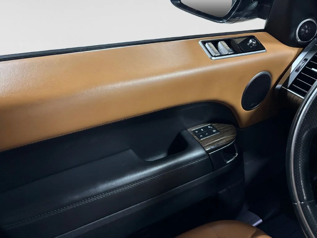 Used 2019 Blue Land Rover Supercharged image 17