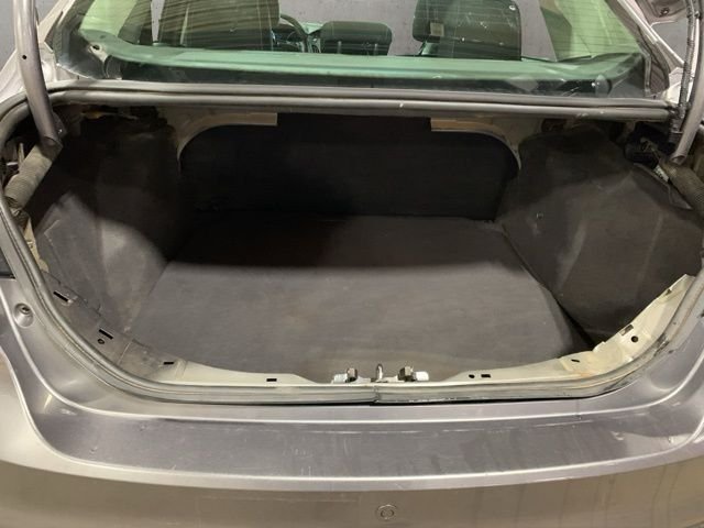 Used 2012 Gray Ford SE image 12