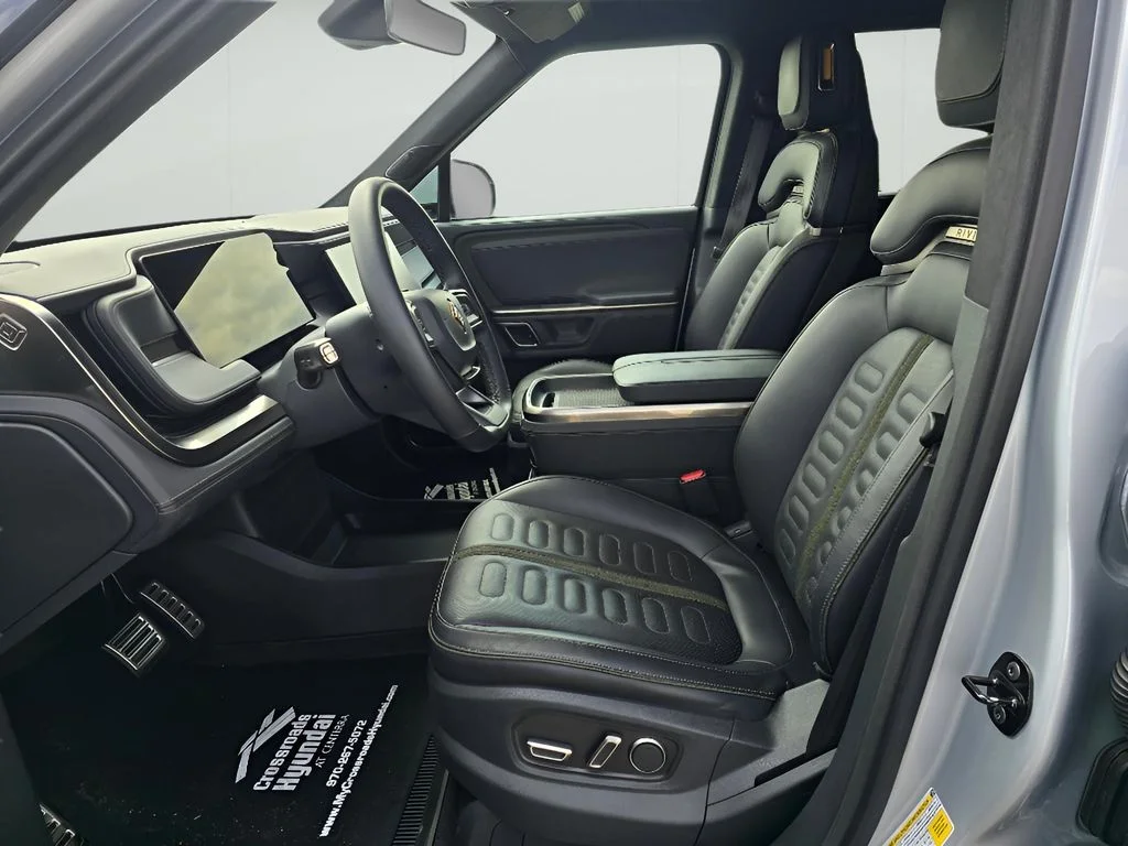 Used 2024 Grey Rivian Adventure image 9
