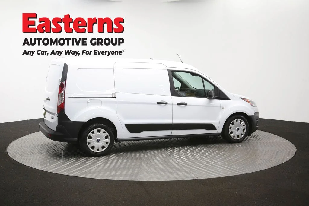 Used 2019 White Ford XL image 46