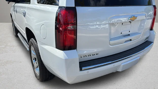 Used 2018 Beige Chevrolet Premier image 12