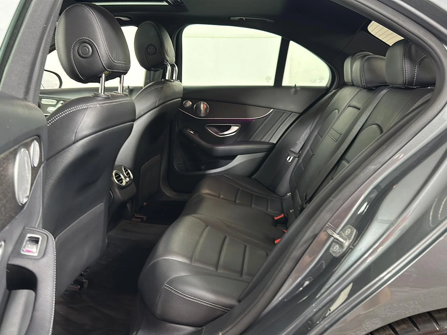 Used 2020 Selenite Grey Metallic Mercedes-Benz C 300 image 10