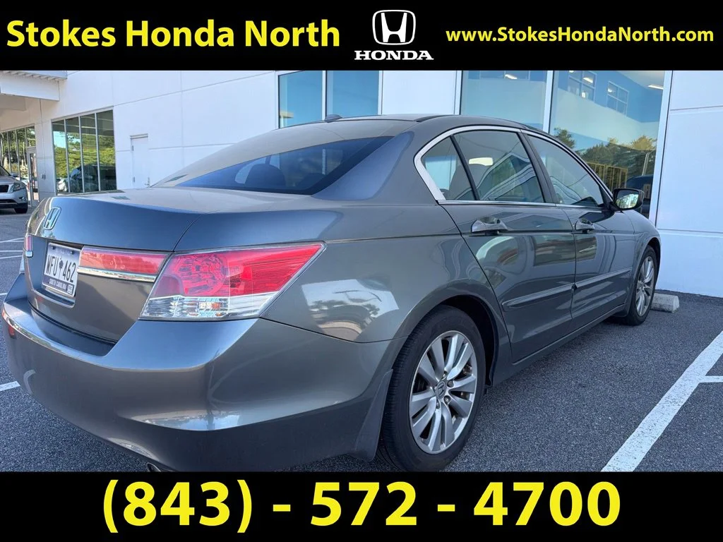 Used 2012  Honda EX-L image 4