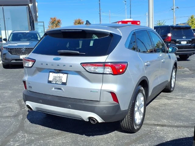 Used 2020 Ford Escape SE with VIN 1FMCU0G64LUA93884 for sale in Creve Coeur, MO