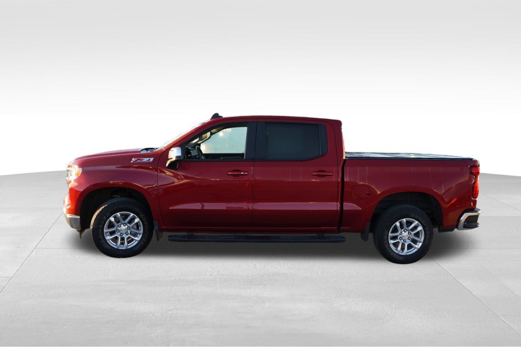 2022 Chevrolet Silverado 1500 LT - Photo 9