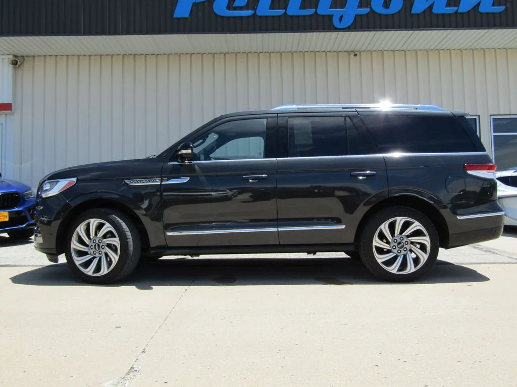 Used 2023 Starlight Lincoln Reserve image 11