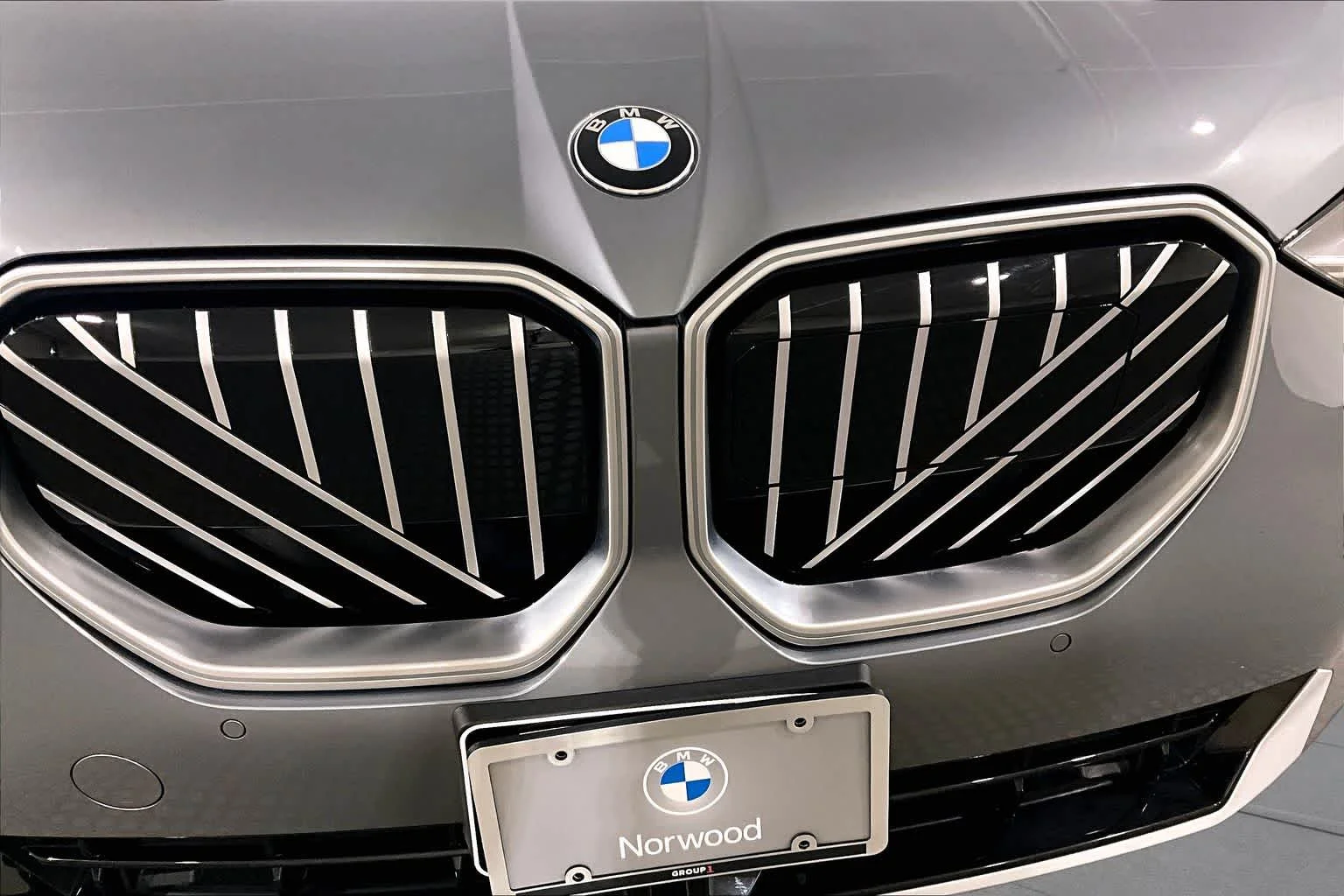 Used 2026 Skyscraper Grey Metallic BMW 30 xDrive image 30