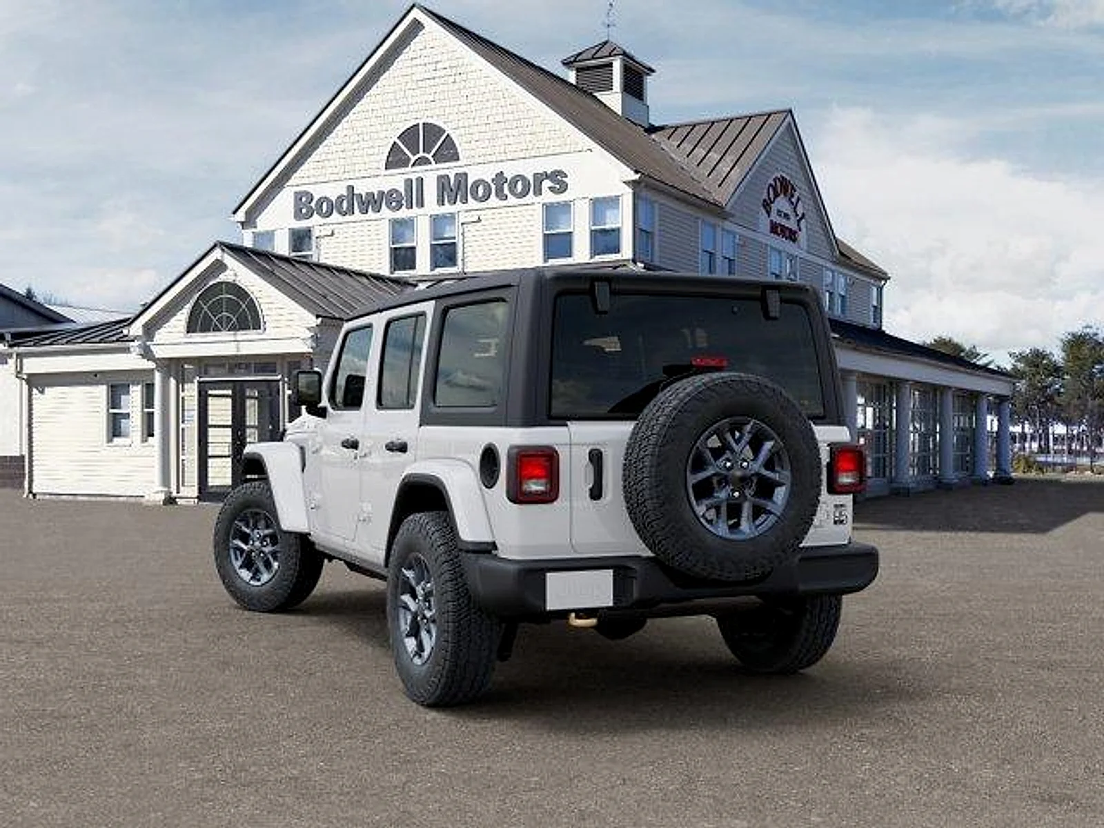 New 2026 Bright White Clear-Coat Exterior Paint Jeep 4-Door 85th Anniversary Edition image 3
