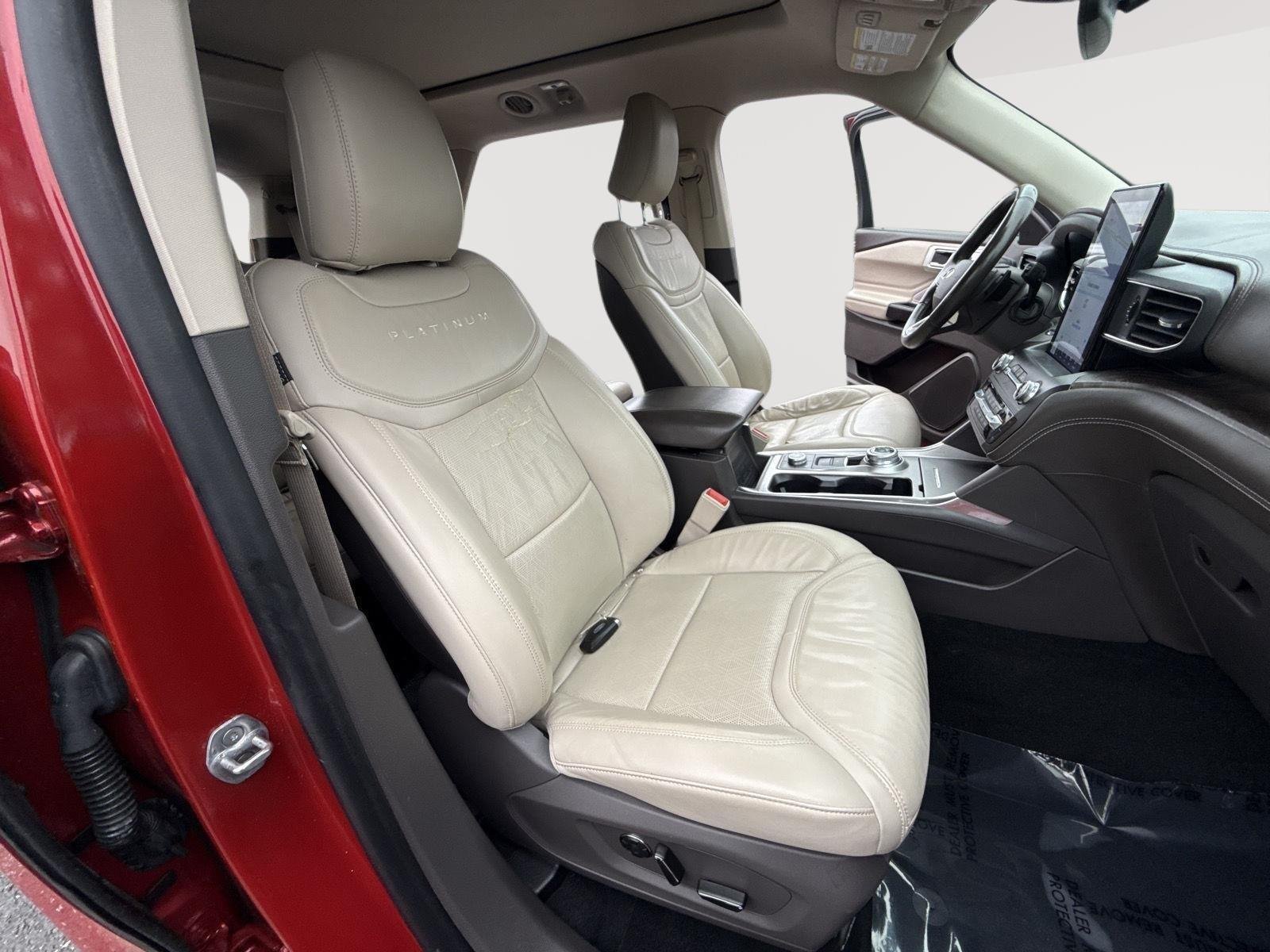 2020 Ford Explorer Platinum - Photo 32