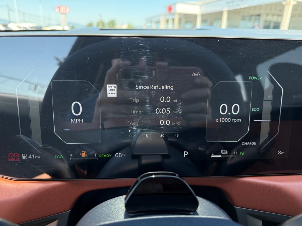 New 2027 Ivory Silver Kia SX-PRESTIGE image 27