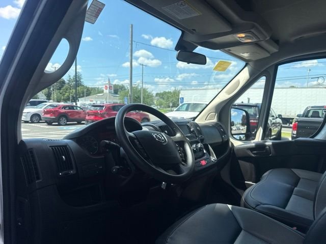 Used 2019 White Ram Low Roof image 13