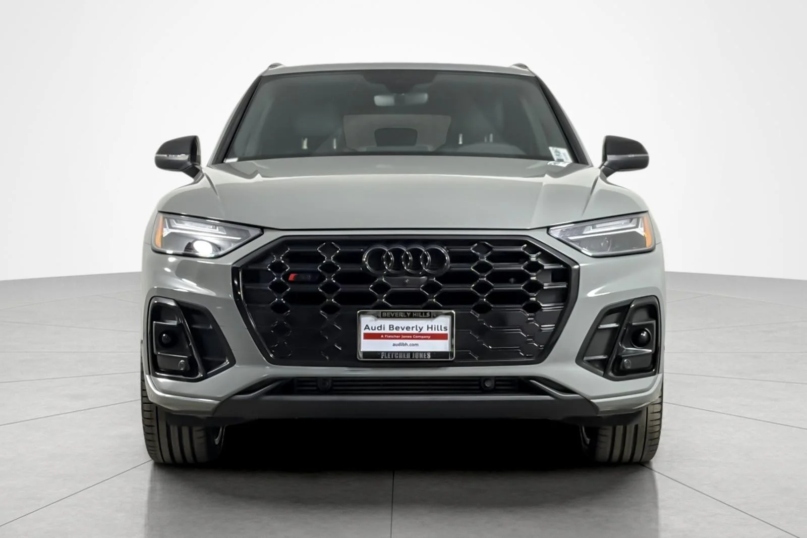 Used 2022 Quantum Gray Audi Premium Plus 3.0 TFSI quattro image 8