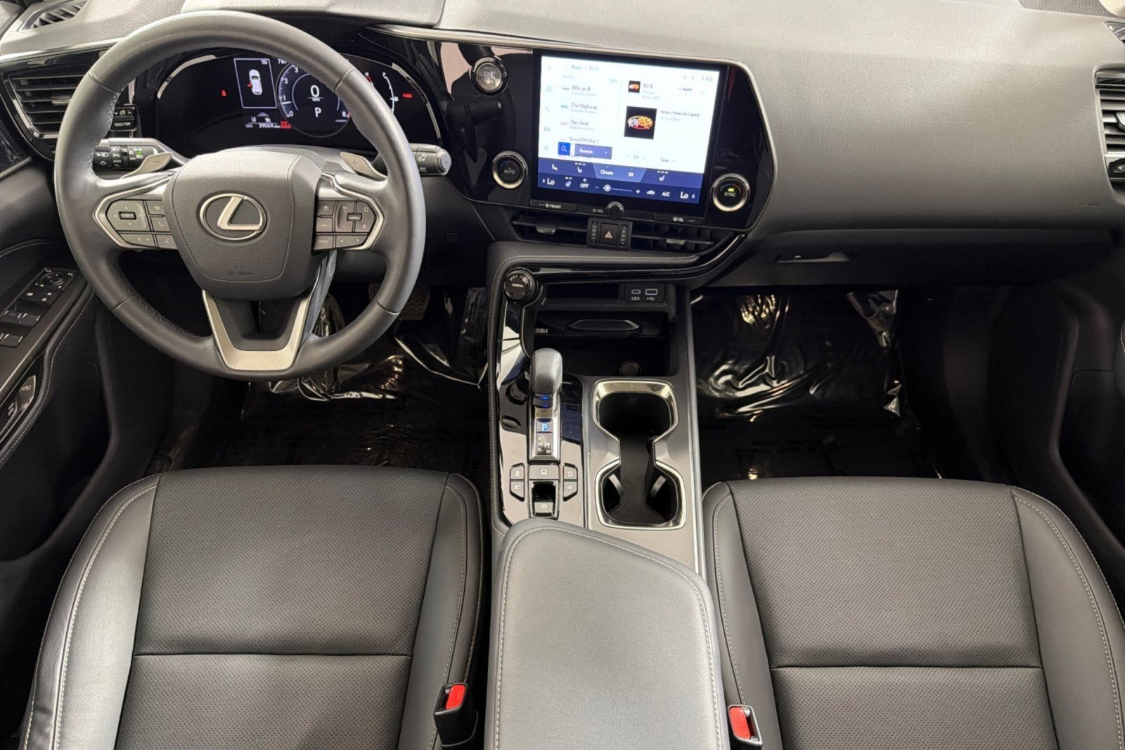 Used 2022 Eminent White Pearl Lexus NX 250 AWD image 12