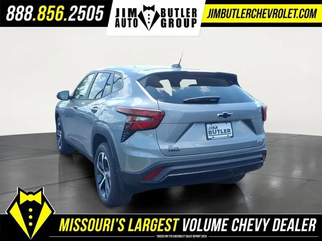 New 2026 Sterling Gray Metallic Chevrolet 1RS image 2