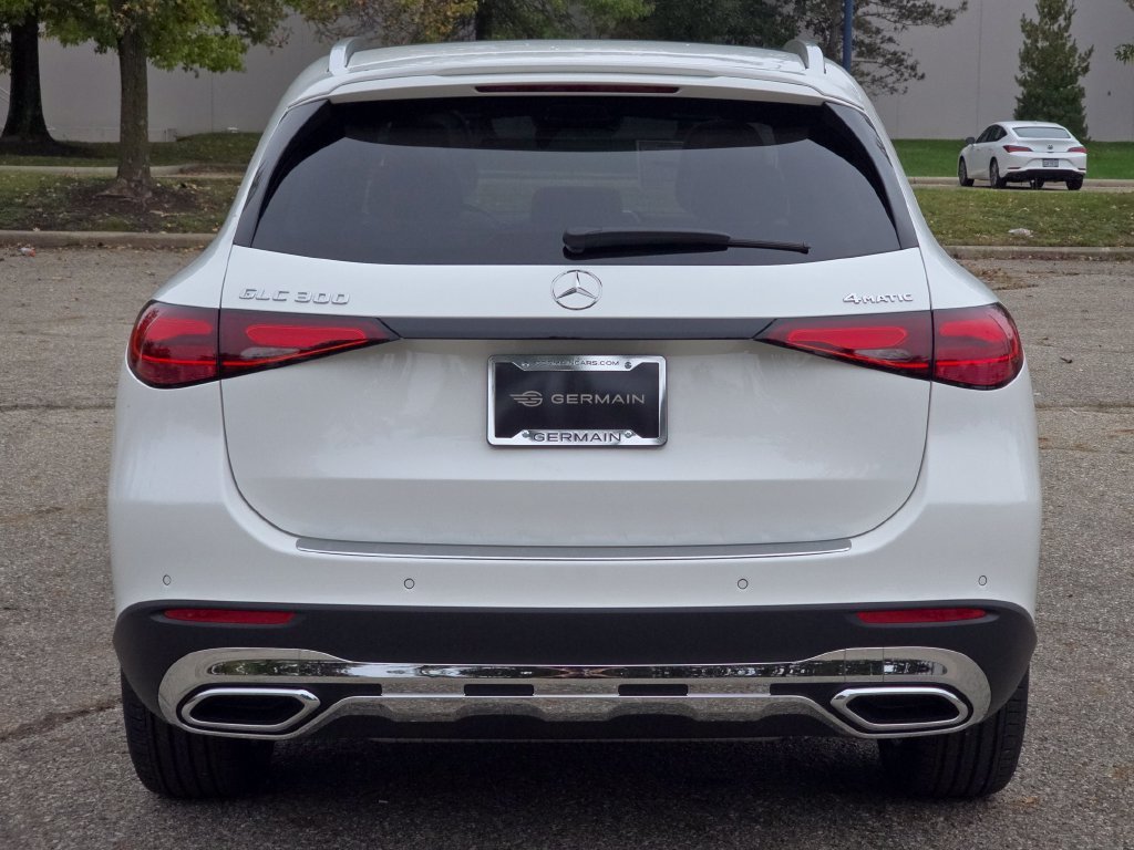 New 2027 Polar White Mercedes-Benz GLC 300 image 54